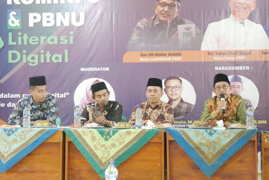 Seminar Literasi Digital
